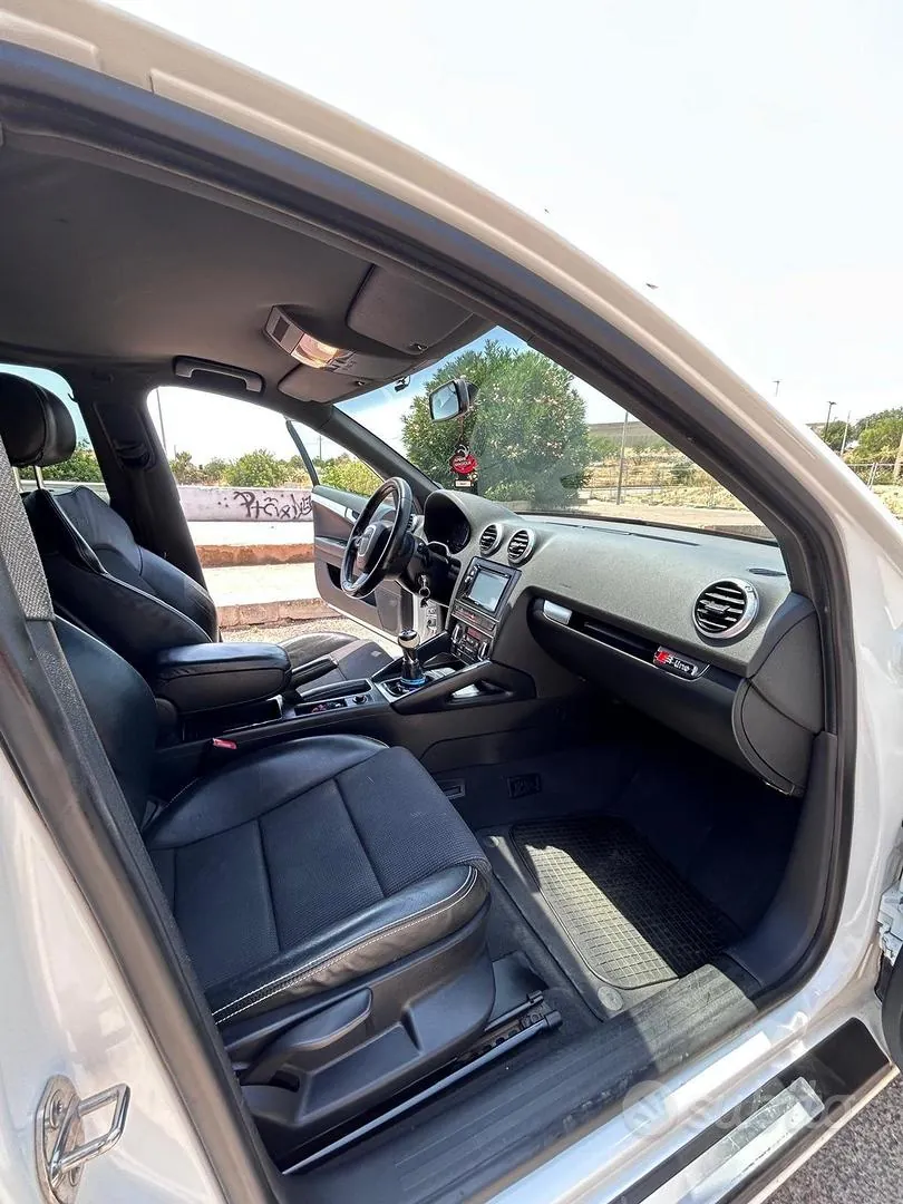 Audi A3 2011 photo 4