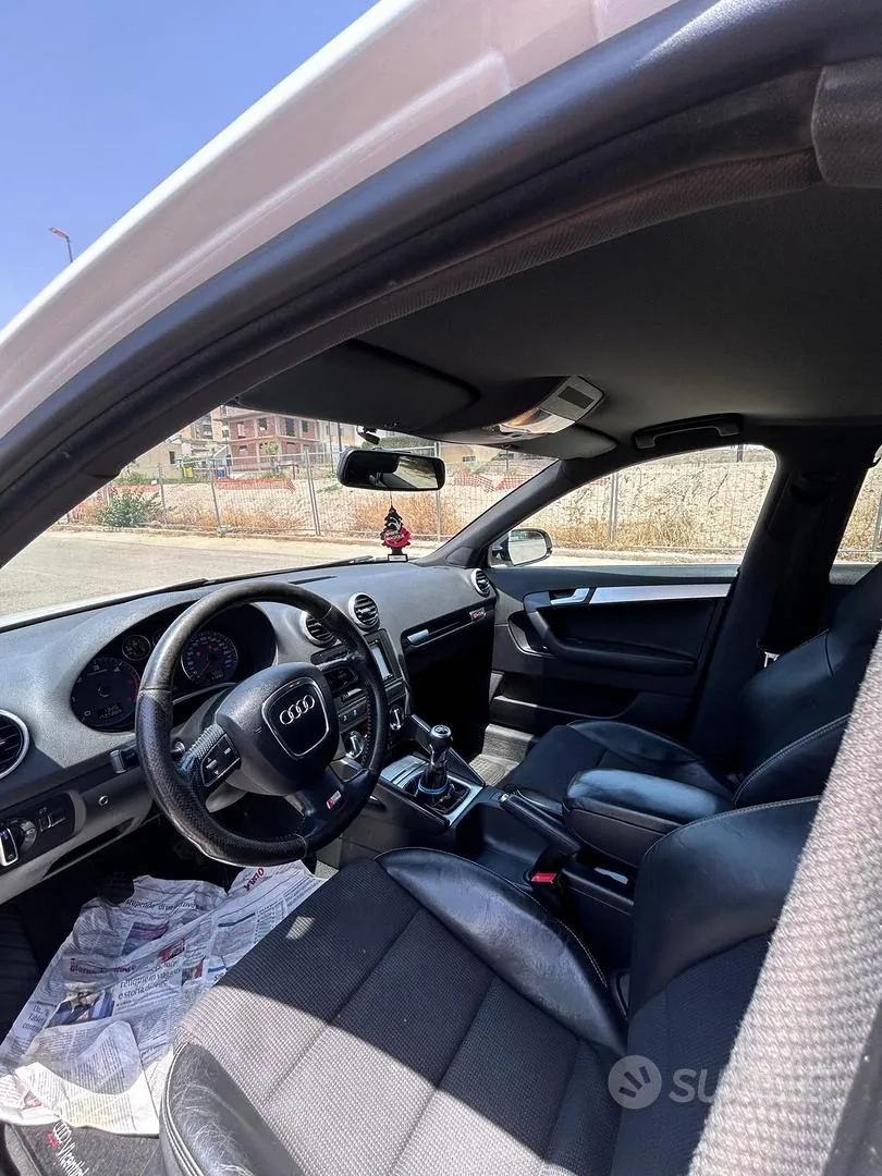 Audi A3 2011 photo 3