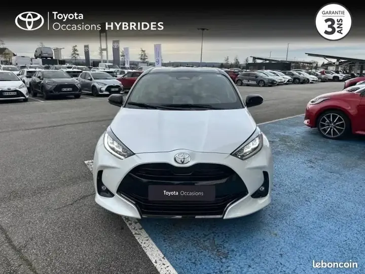 Toyota Yaris 2025 photo 5
