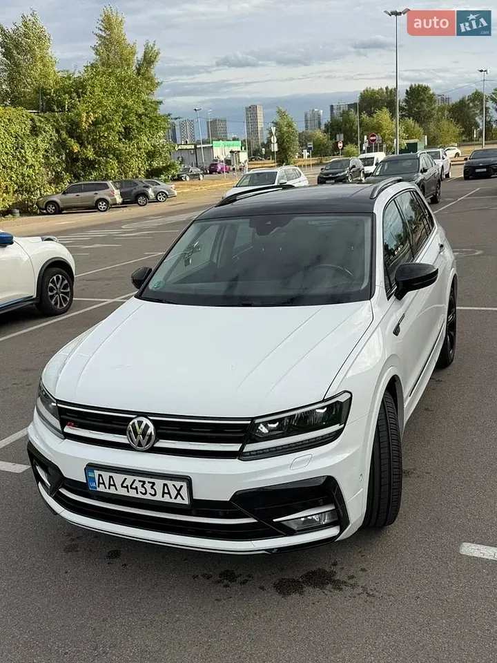Volkswagen Tiguan 2017 photo 2