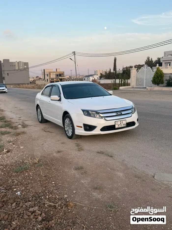 Ford Fusion 2011 photo 2