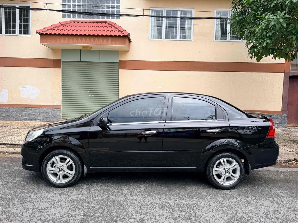 Chevrolet Aveo 2015 photo 4