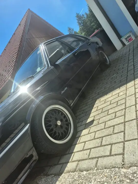 Audi 80 1986 photo 3