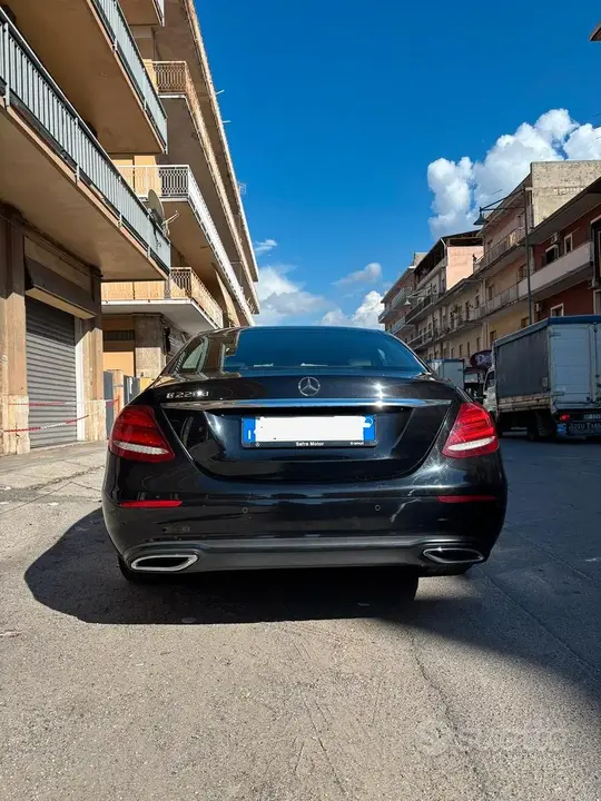 Mercedes-Benz E-Class 2019 photo 2