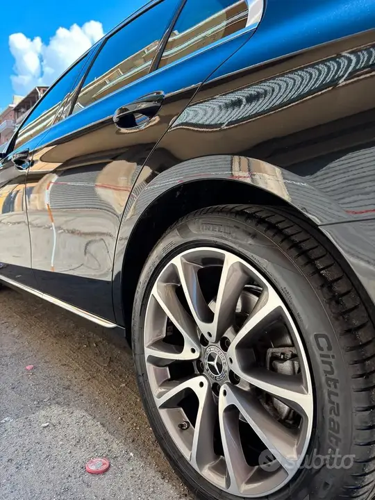 Mercedes-Benz E-Class 2019 photo 3
