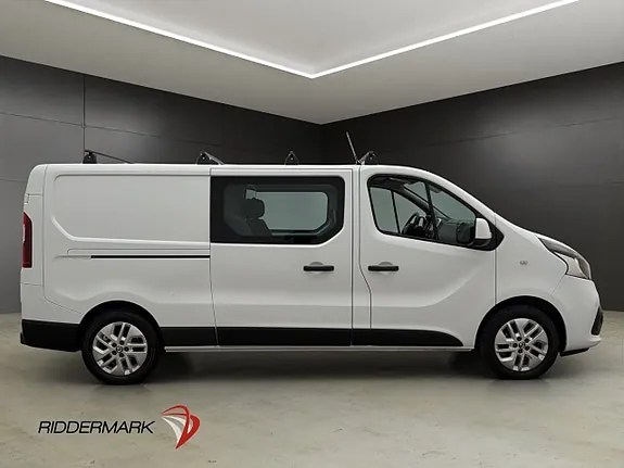 Nissan Nv300 2019 photo 2