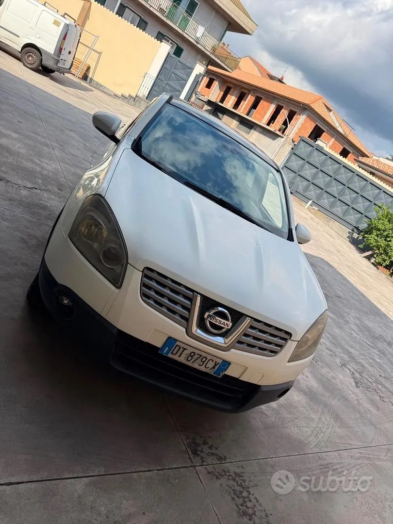 Nissan Qashqai 2009 photo 4
