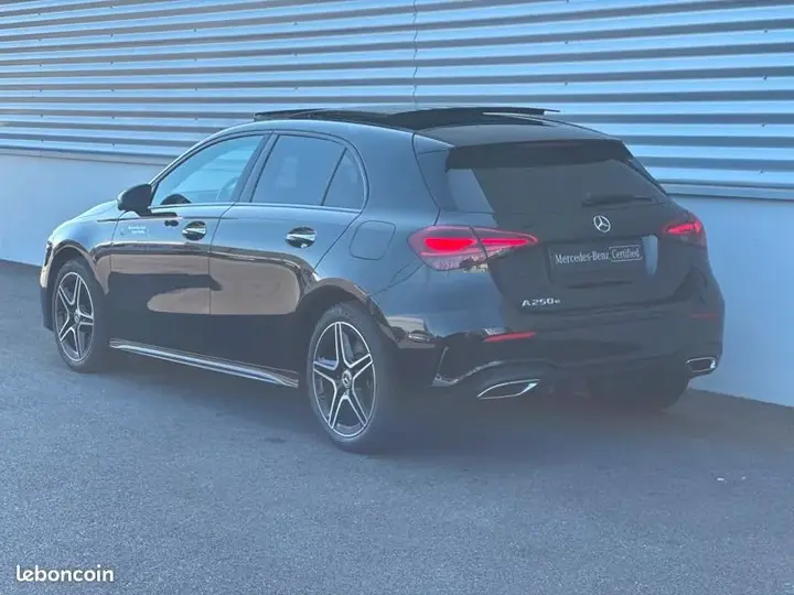 Mercedes-Benz A-Class 2025 photo 3