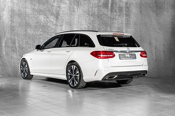Mercedes-Benz Andre 2018 photo 2