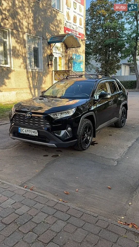Toyota Rav4 2021 photo 4