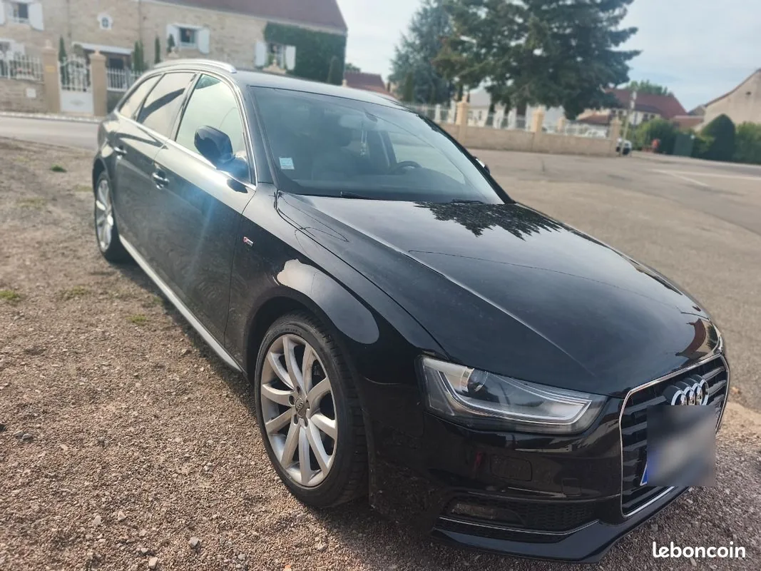 Audi A4 2015 photo 2