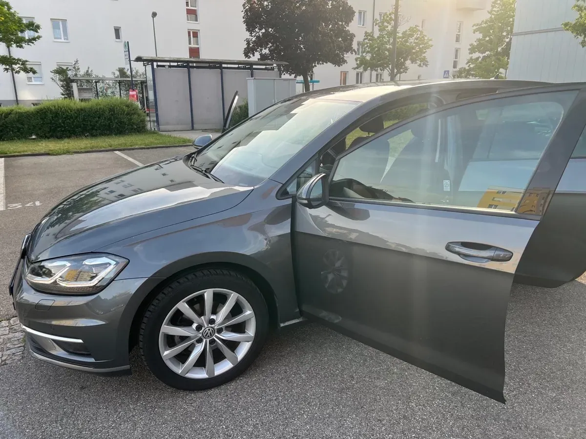 Volkswagen Golf 2017 photo 2