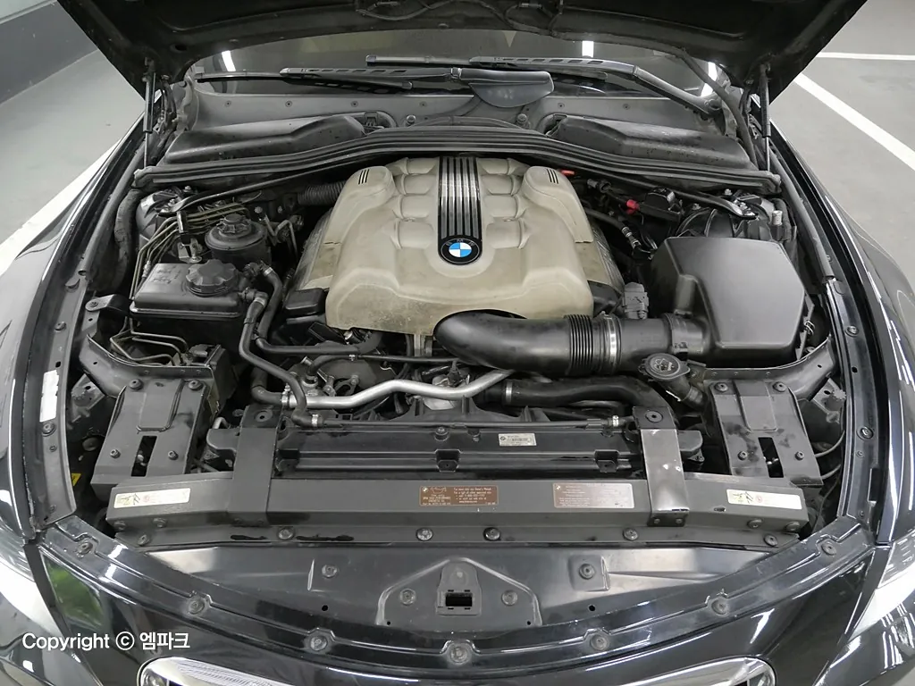 BMW 6 Series 2004 photo 5