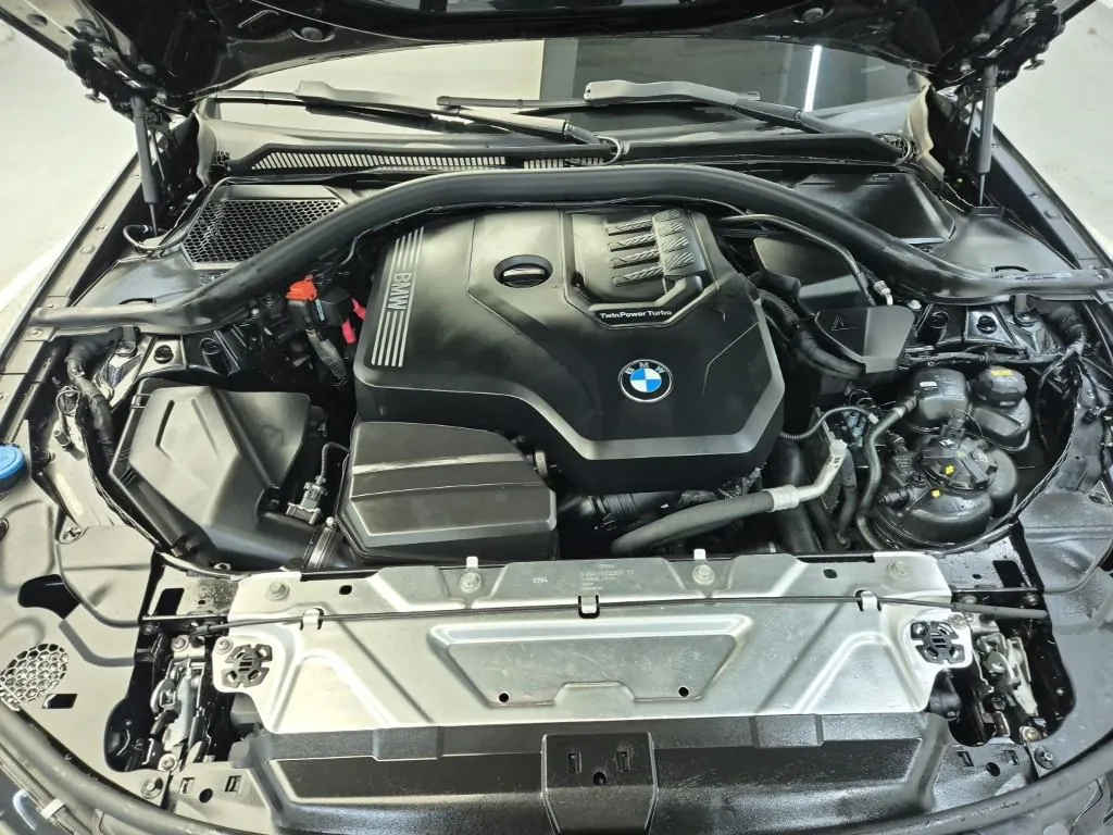 BMW 3 Series 2020 photo 5