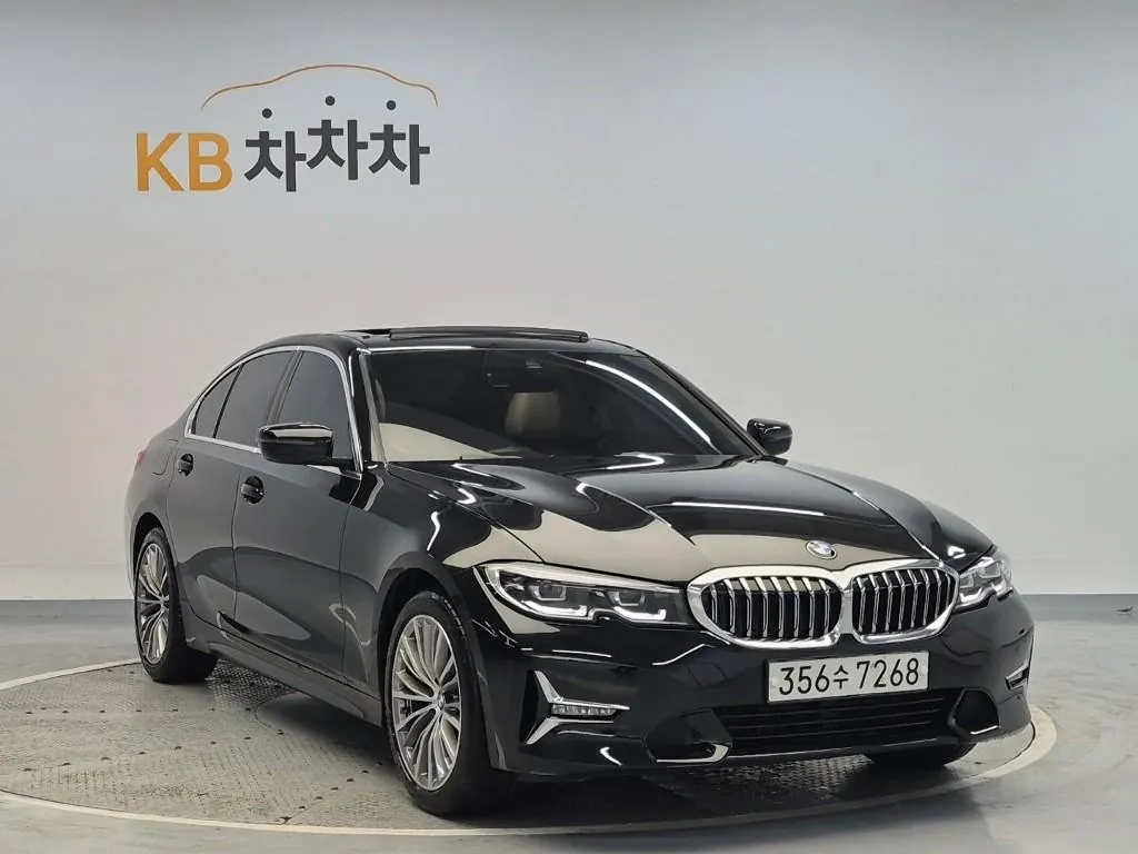 BMW 3 Series 2020 photo 4