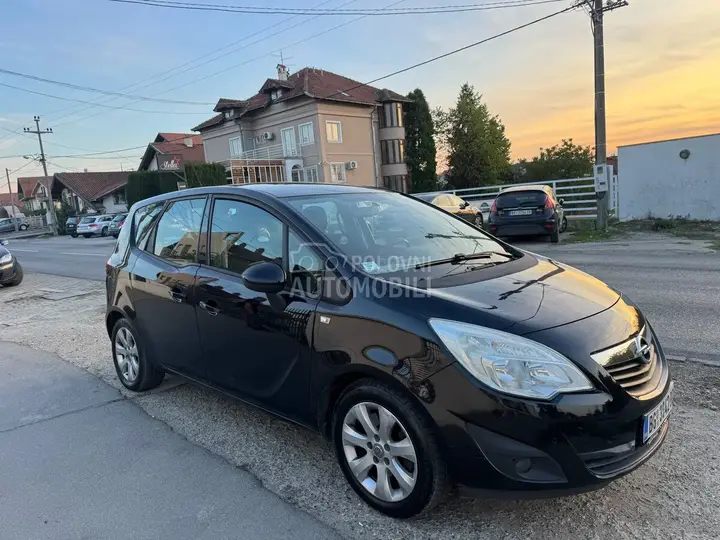 Opel Meriva 2011 photo 3