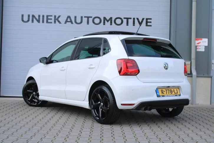 Volkswagen Polo 2016 photo 3