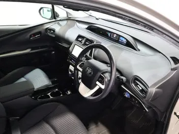 Toyota Prius 2018 photo 4