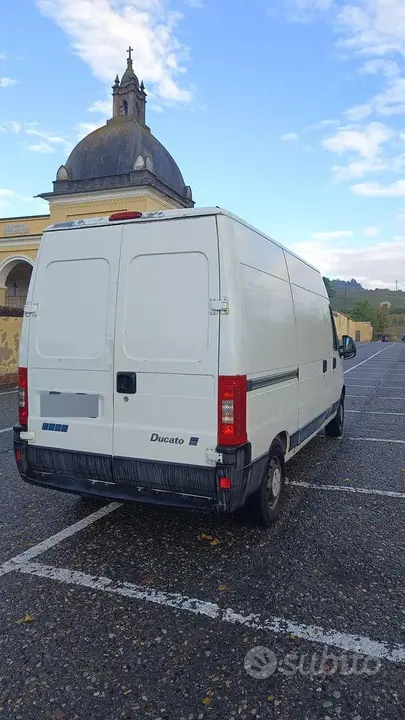 Fiat Ducato 2004 photo 2