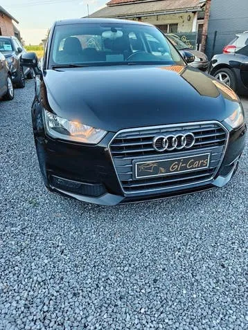 Audi A1 2015 photo 3