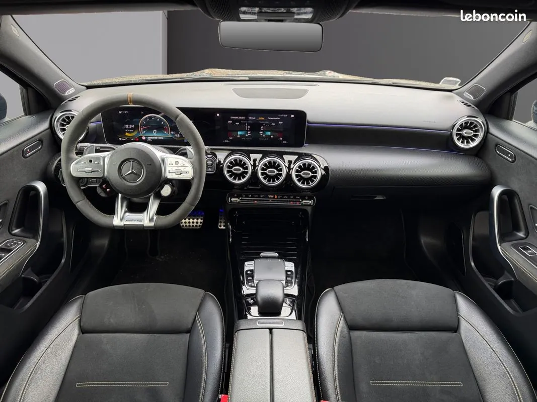 Mercedes-Benz A-Class 2019 photo 2