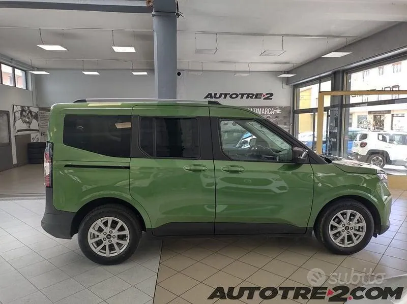Ford Tourneo Courier 2025 photo 3