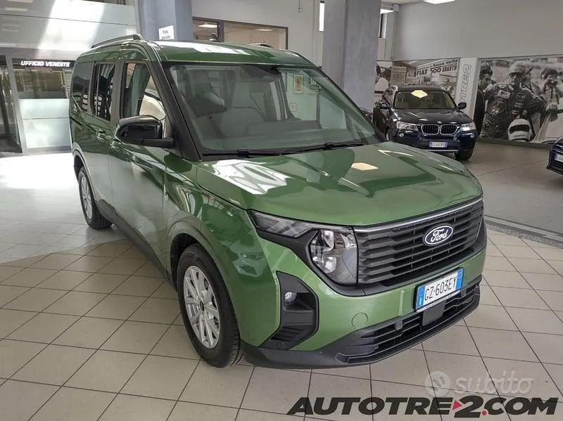 Ford Tourneo Courier 2025 photo 2