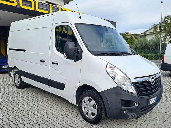 Opel Movano