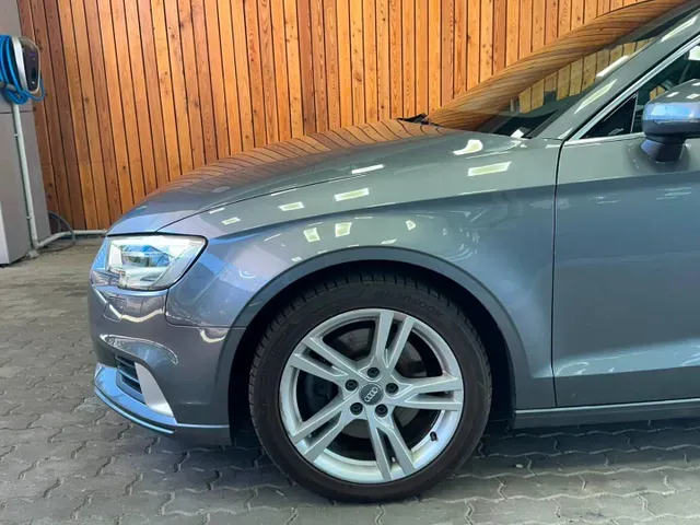 Audi A3 2019 photo 2