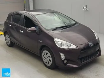Toyota Aqua 2016 photo 5