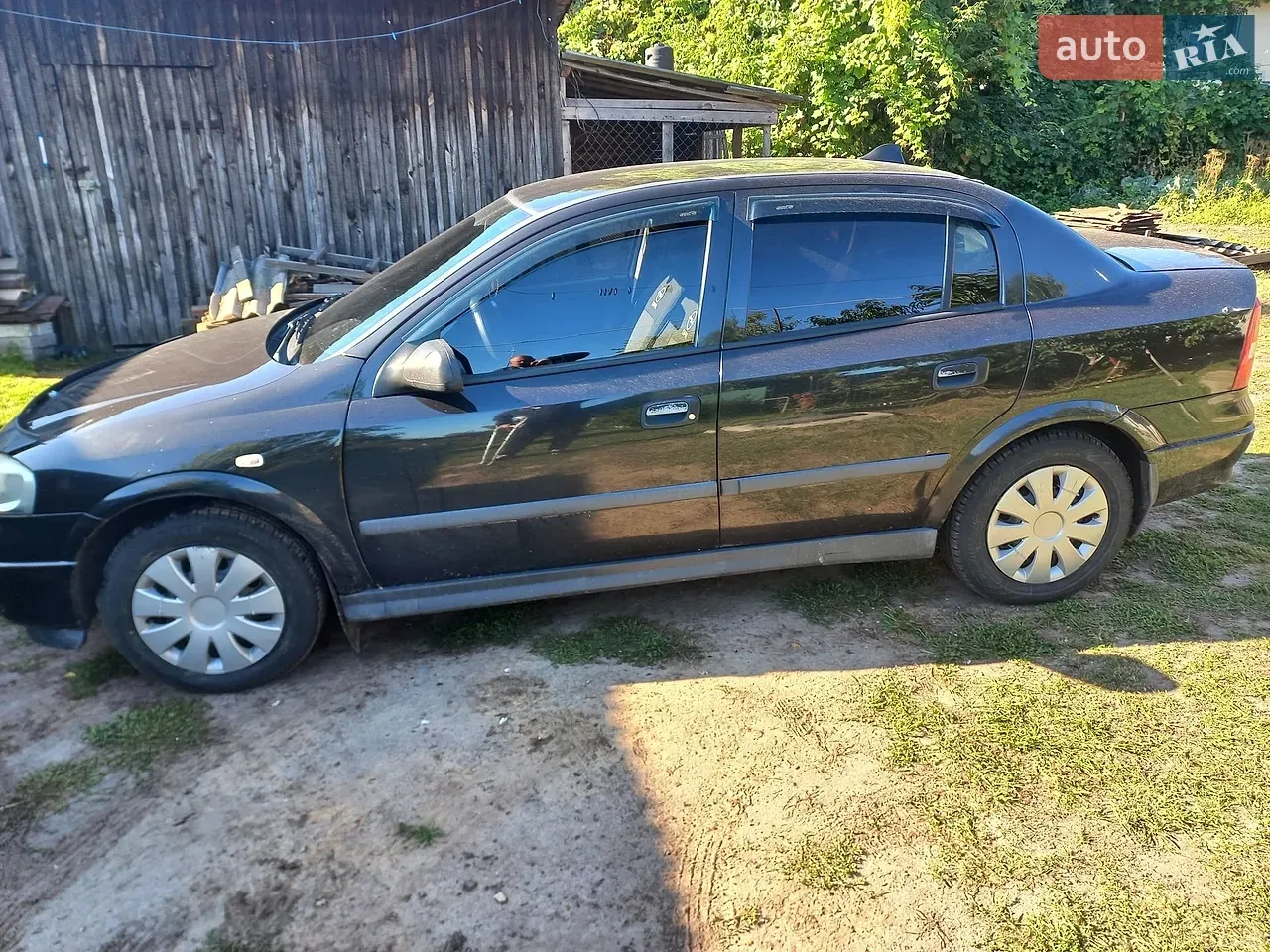 Opel Astra 2006 photo 2