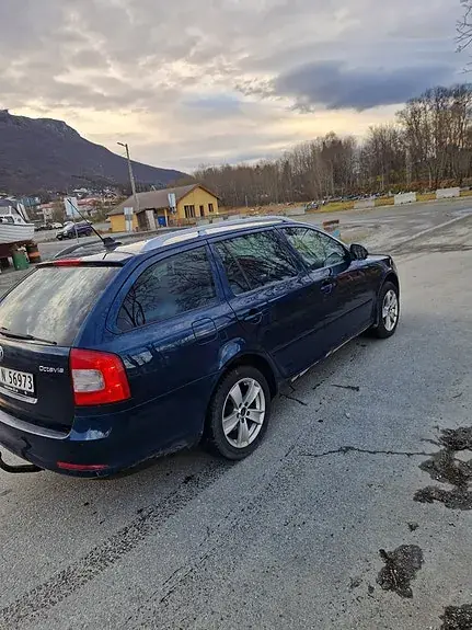 Skoda Octavia 2012 photo 3
