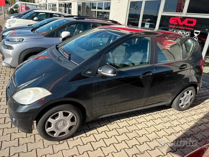 Mercedes-Benz A