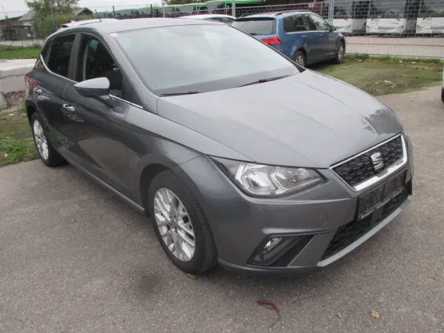 Seat Ibiza 2017 photo 2