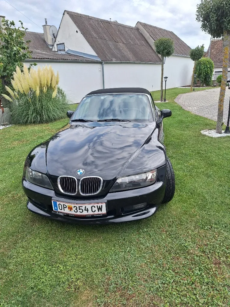 BMW Z3 1997 photo 2