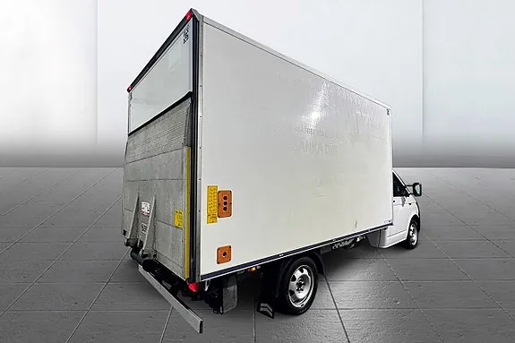 Volkswagen Transporter 2019 photo 5