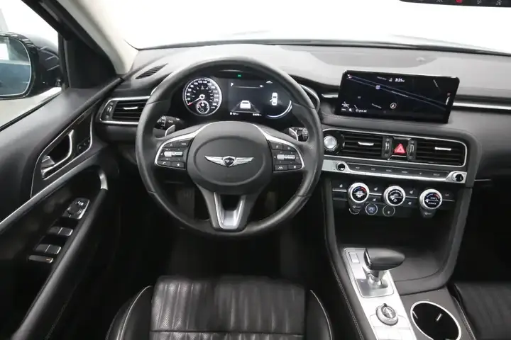 Genesis G70 2022 photo 3