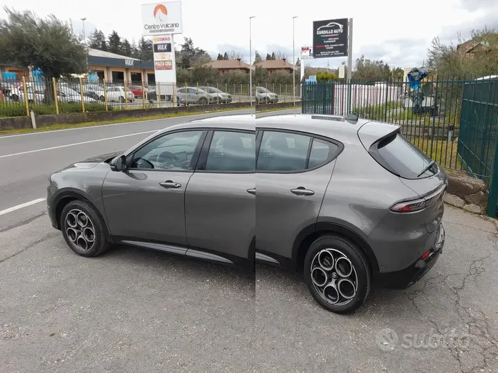 Alfa Romeo Tonale 2024 photo 4