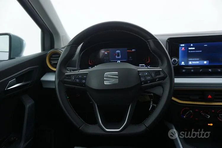 Seat Arona 2023 photo 4