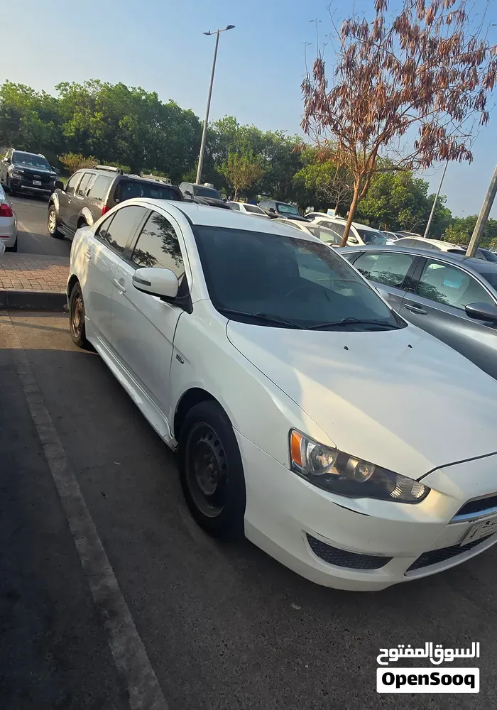 Mitsubishi Lancer 2015 photo 2