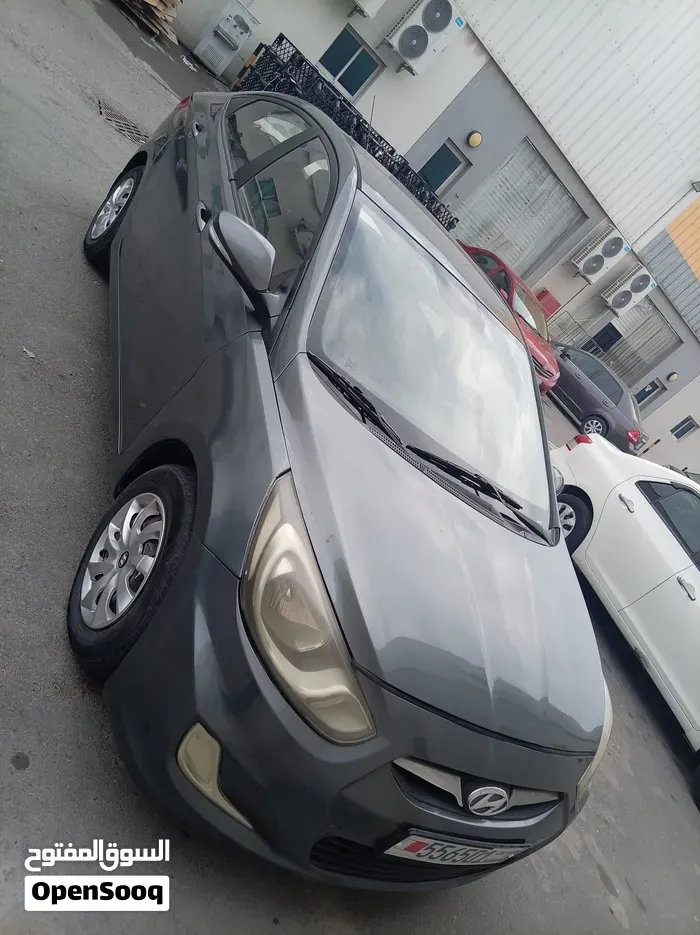 Hyundai Accent 2012 photo 5