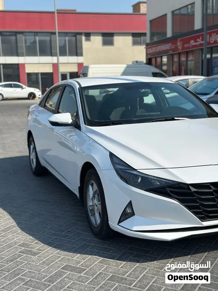 Hyundai Elantra 2021 photo 3
