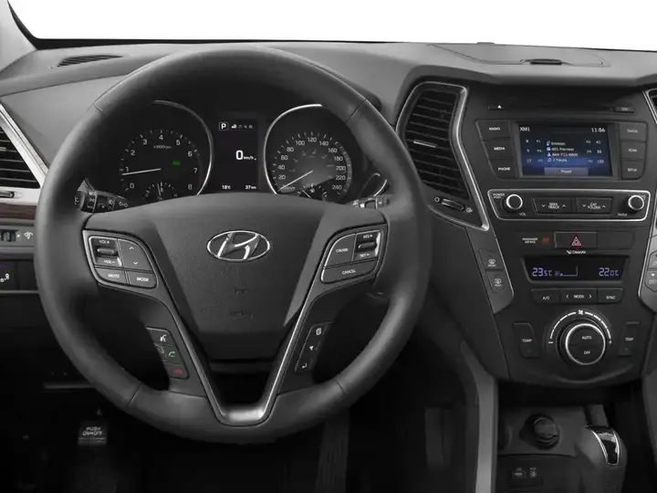 Hyundai Santa Fe 2017 photo 4