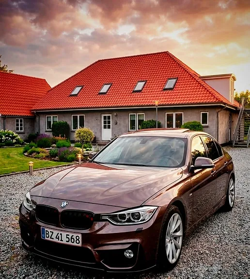 BMW 320I