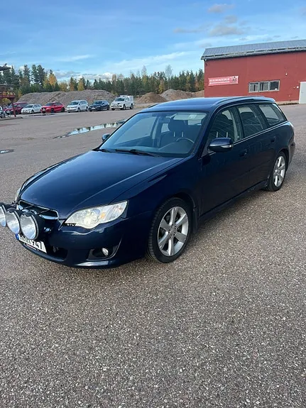 Subaru Legacy 2008 photo 2