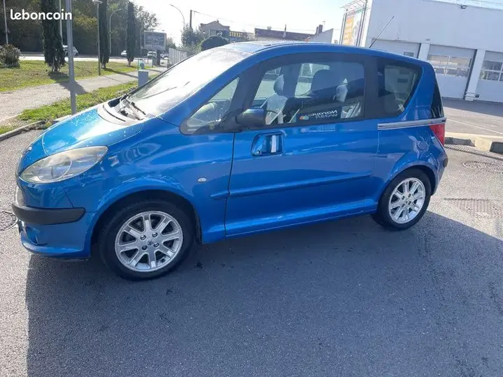Peugeot 1007