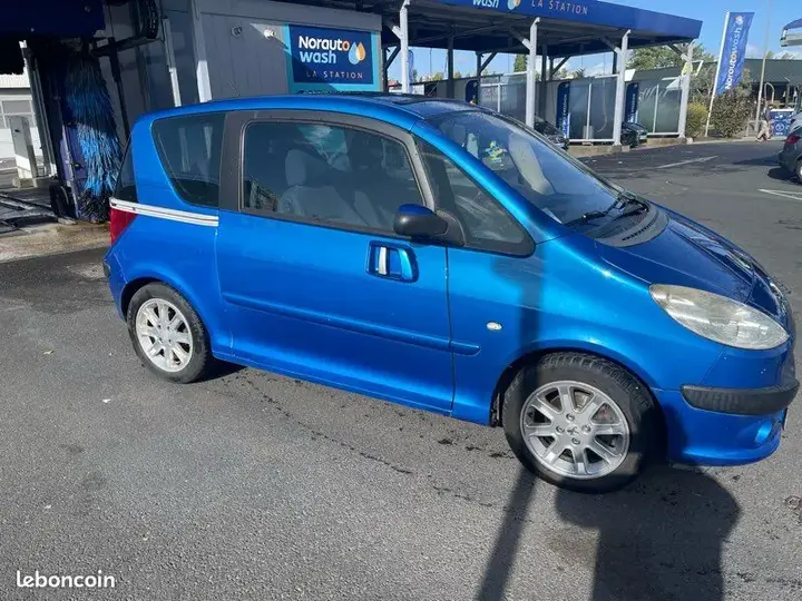 Peugeot 1007 2005 photo 2