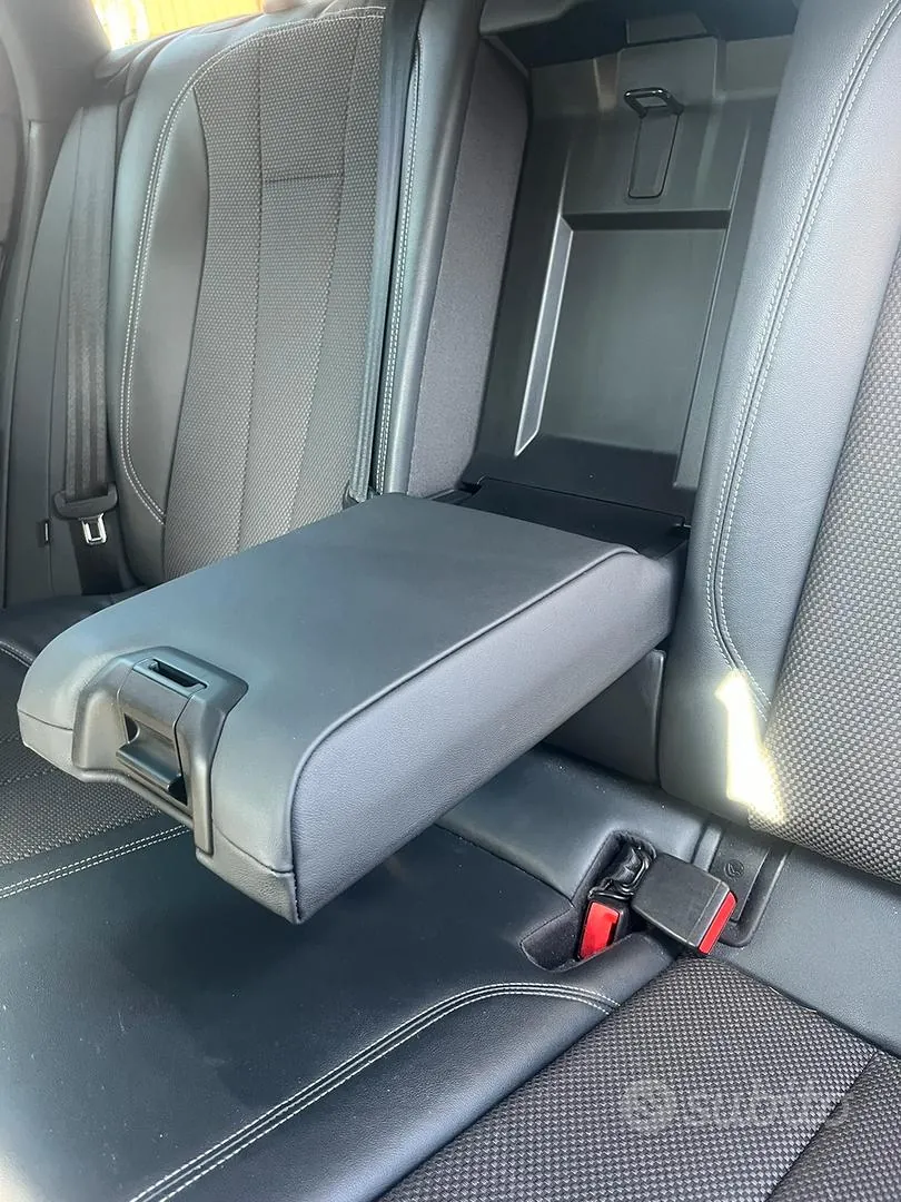 Audi A4 Avant 2020 photo 4