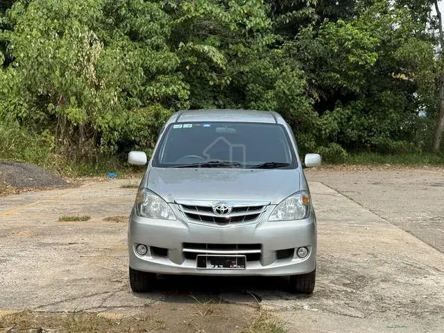 Toyota Avanza