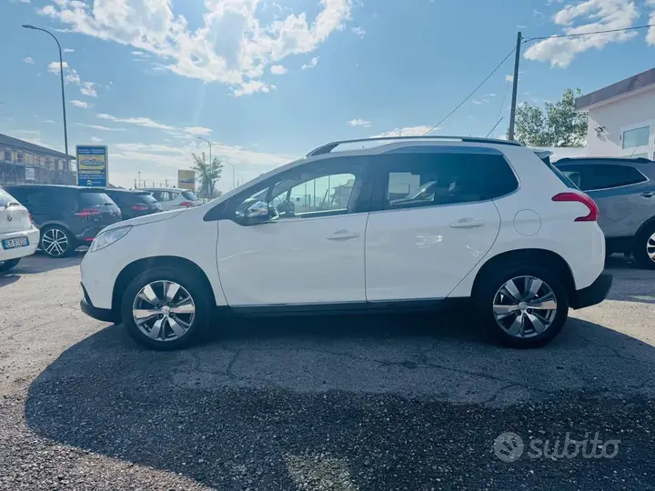 Peugeot 2008 2015 photo 4